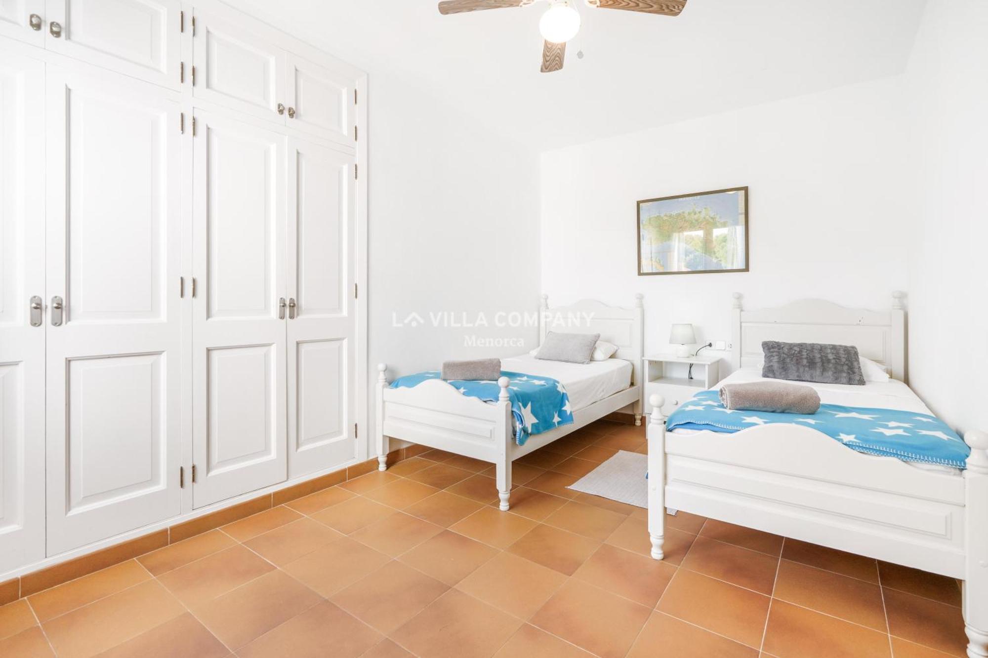 Villa ELSIE Arenal d'en Castell Esterno foto